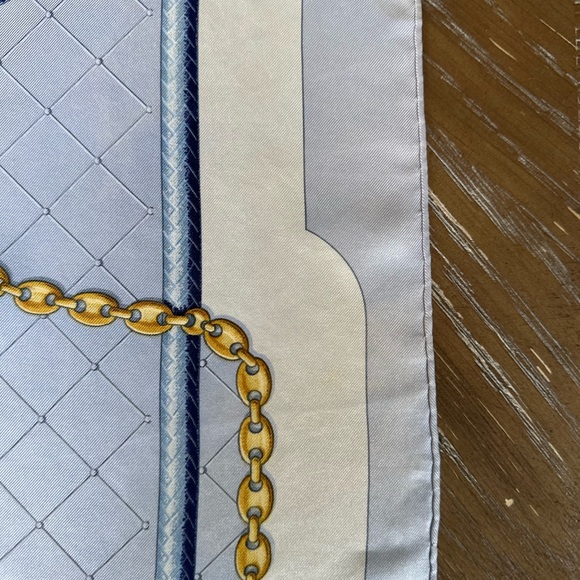 Authentic Cartier Scarf - Picture 10 of 11